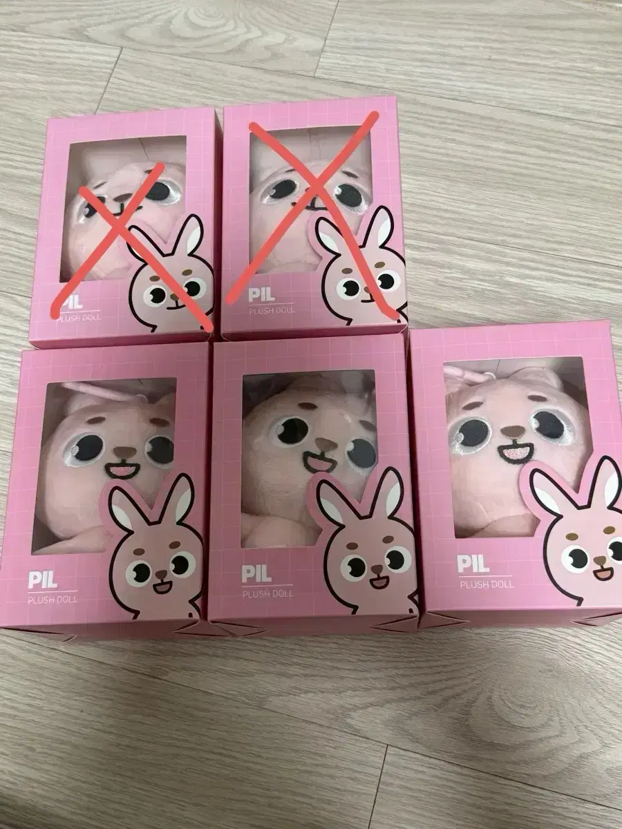 DAY6 | 데이식스 DAY6 pop up DAY6.zip pop-up store confetti